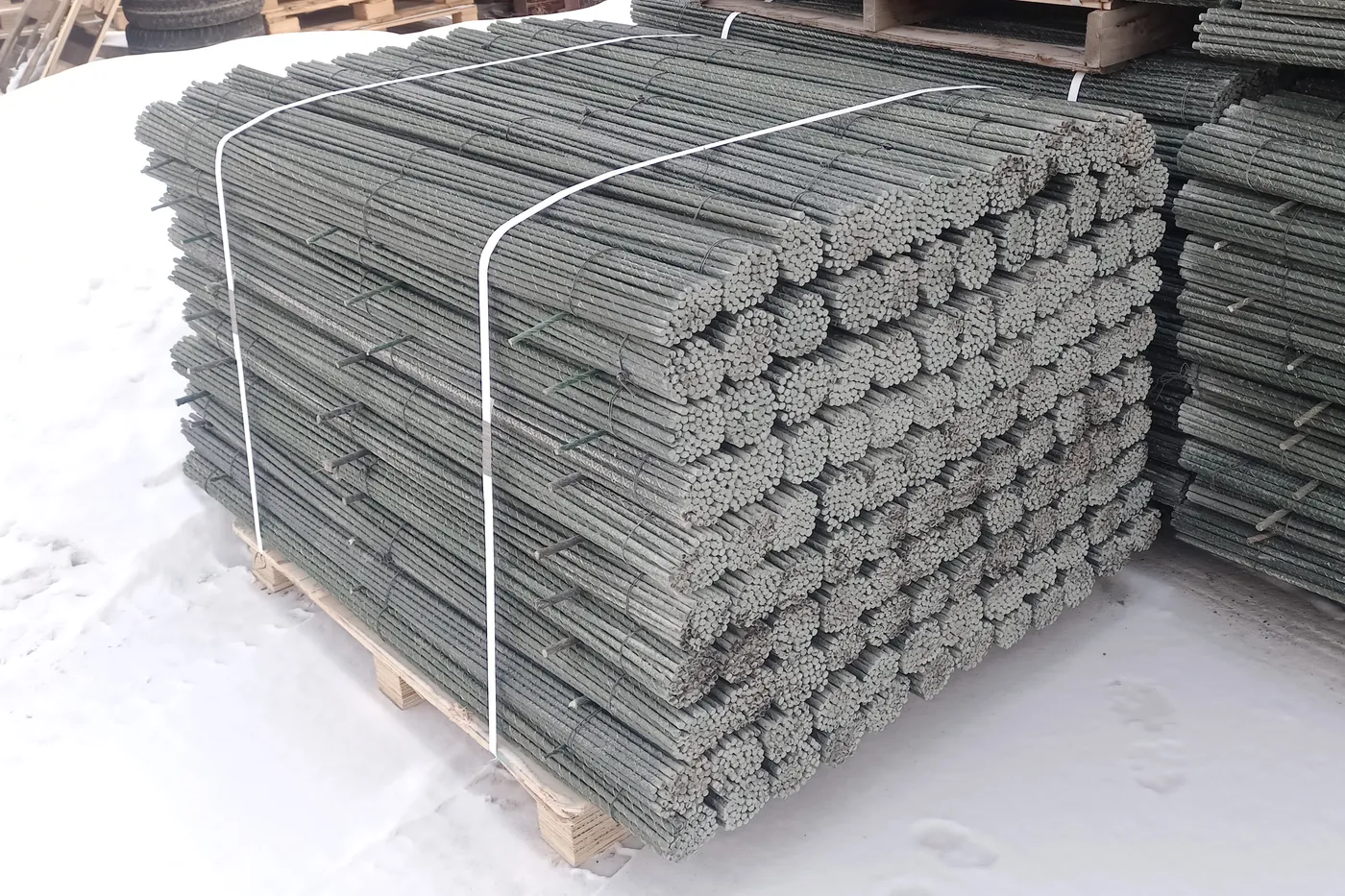 Опоры для растений 2 метра